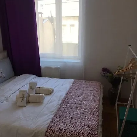 Apartment H&r Mutlu Tesis Istanbul